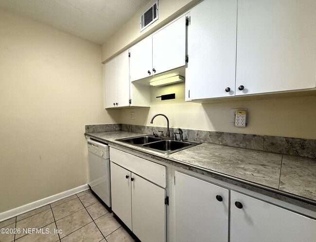 Photo - 3661 Boone Park Ave