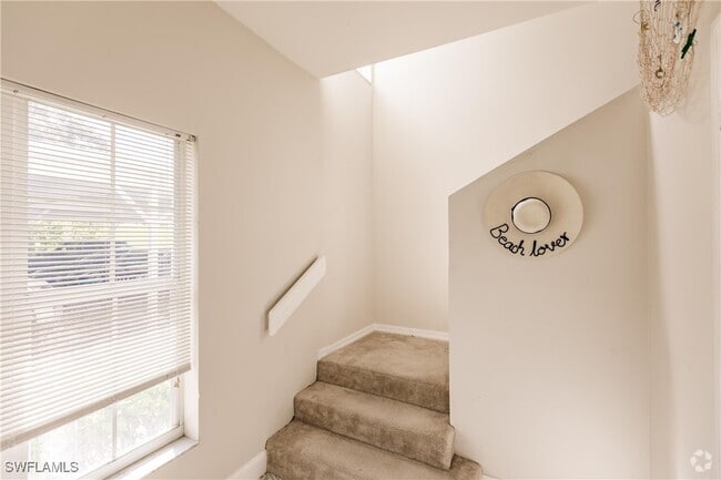Building Photo - 4950 Deerfield Way Unit D203 Rental