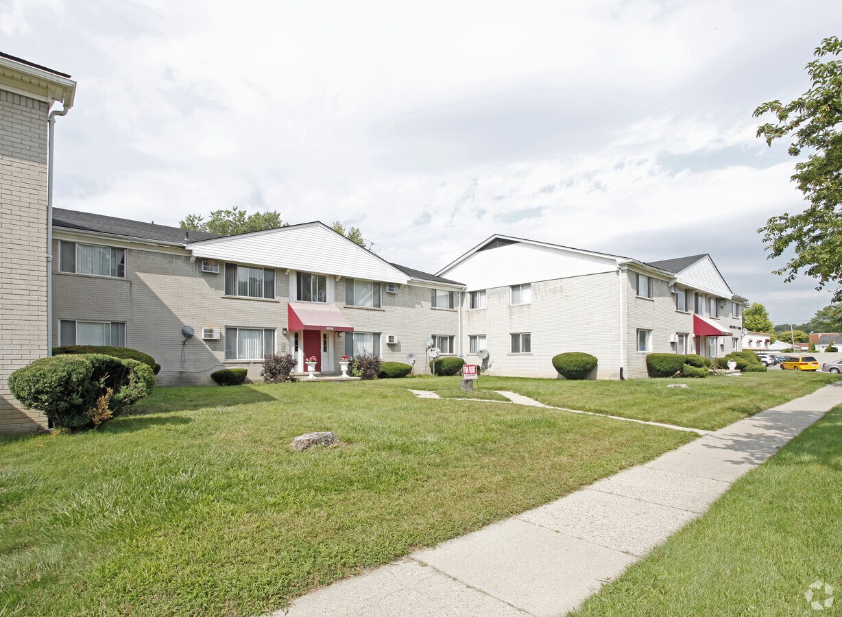 Photo - Rosewood Manor Apartments