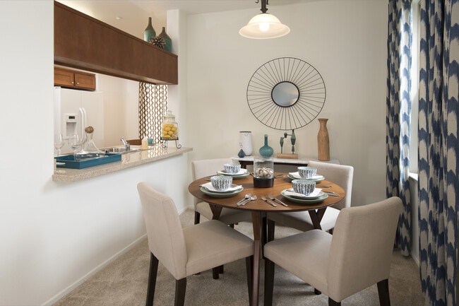 Classic Package I dining area with carpet