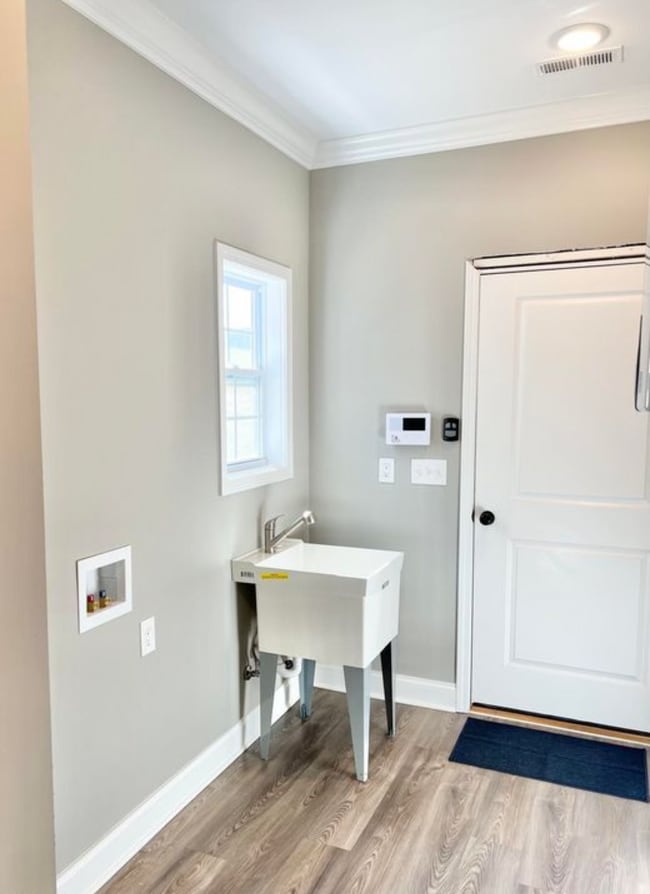 Photo - 955 Oakwood Estates Dr