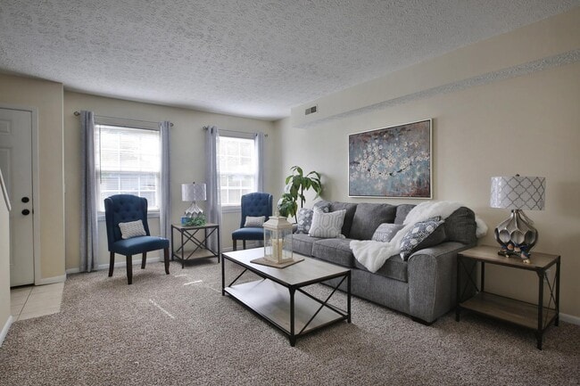 Photo - 1613 Worthington Row Dr