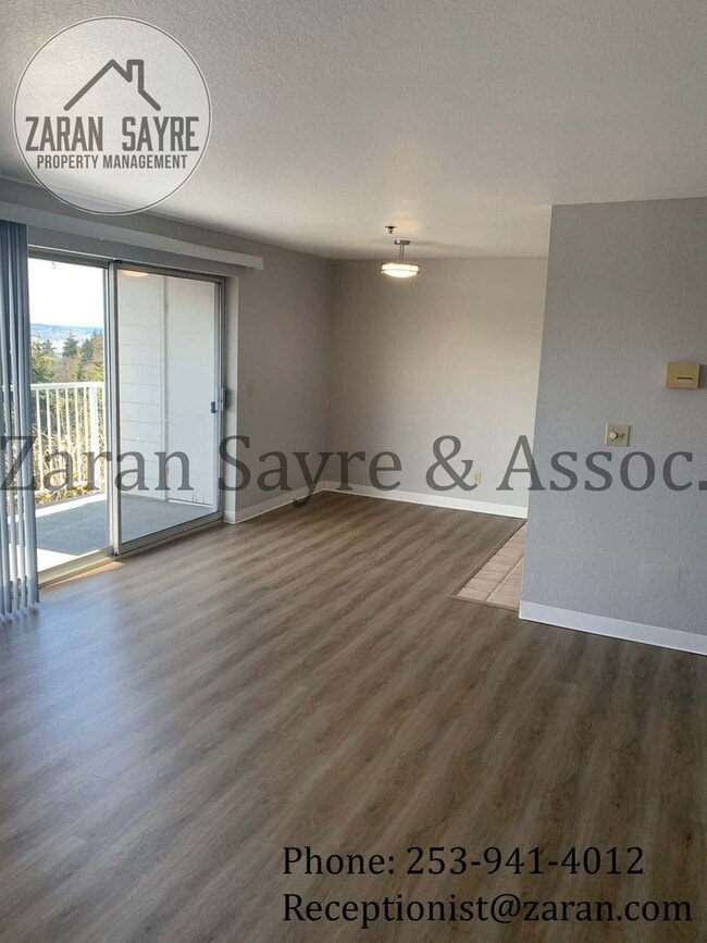 Photo - 044- Beautiful 2bd 2 bath Condo with View,... Unit 303