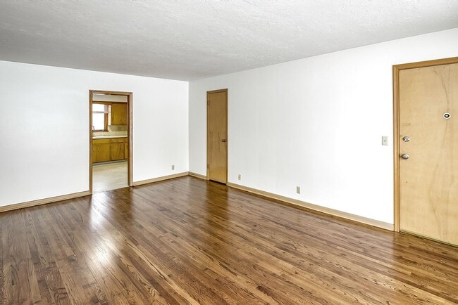 Photo - PRE-LEASING Spacious 3-Bed and 2-Bath Apartment! Unit 6650-1
