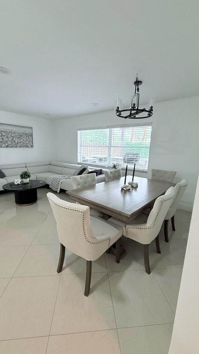Photo - 5301 Canoe Bend Dr