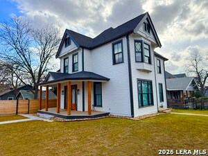 630 E Carson St