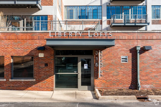 Entrada - Liberty Lofts Condos