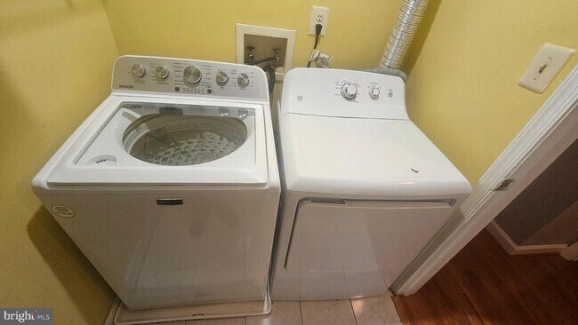 Photo - 12131 Salemtown Dr