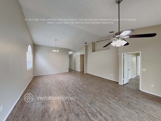 2742 Falling Tree Cir