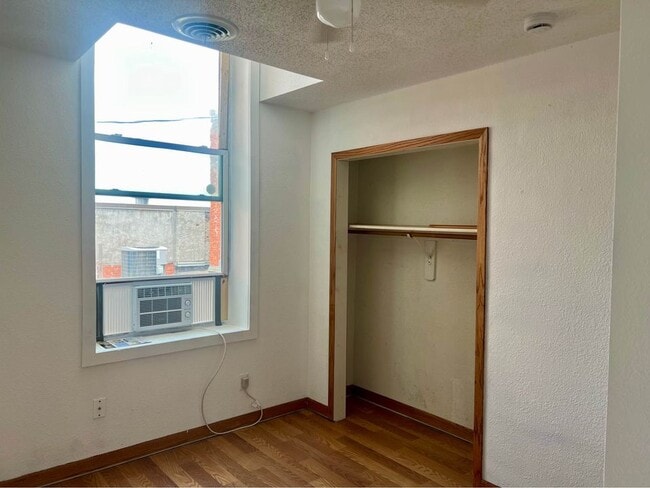 Photo - 1424 Tower Ave Unit Apt 1