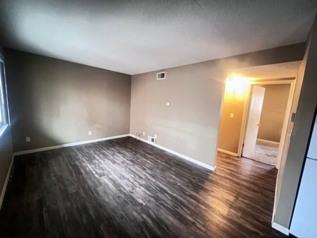 Photo - 711 W Church St Unit Apt 6