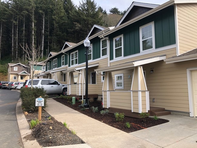 Fisterra Garden Townhomes