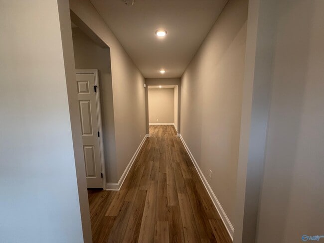 Photo - 433 Lando Cain Rd