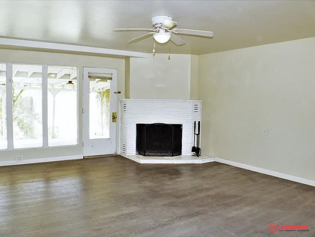 Photo - 1318-1320 El Tejon Ave Unit 1318