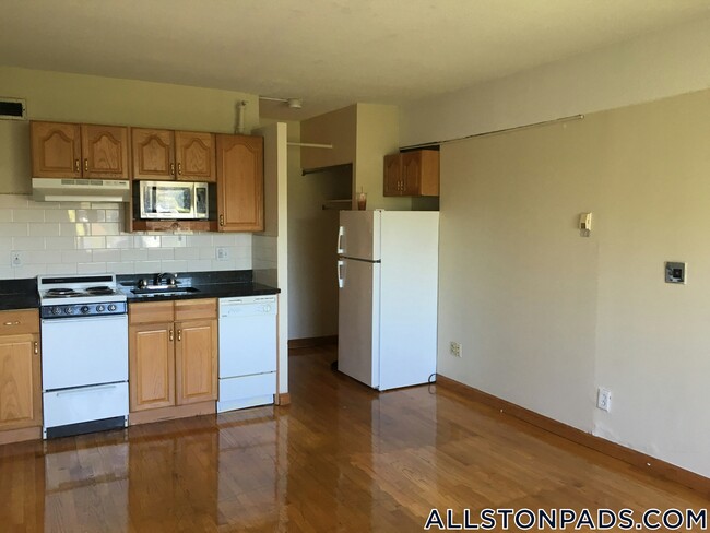 Photo - 1110 Commonwealth Ave Apartment Unit 317