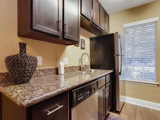 Building Photo - 4101 E NASA Pkwy Unit 121 Rental