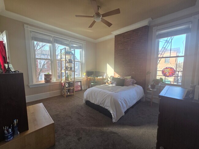 Photo - 1142 Saint Gregory St Unit 4