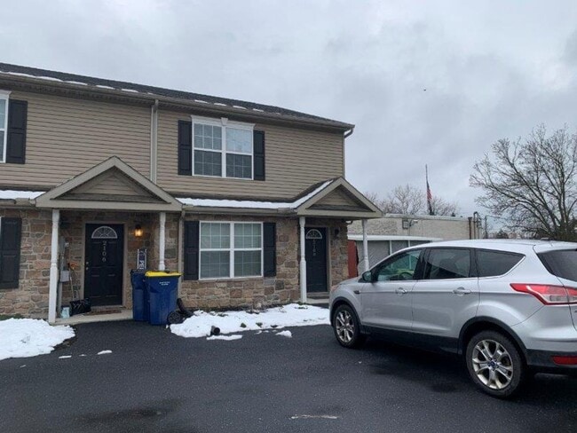 Photo - 2108 Market St Ext