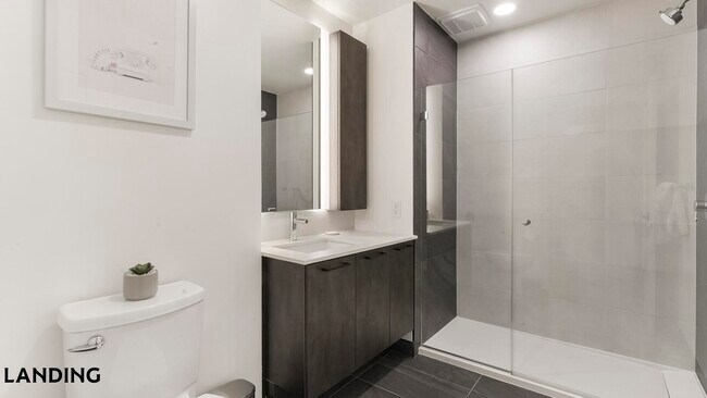 632 Howard Rd SE Unit 733