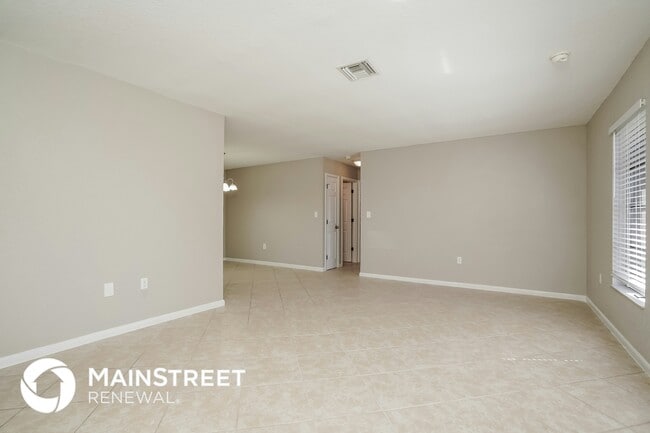 Photo - 1423 SE 18th St