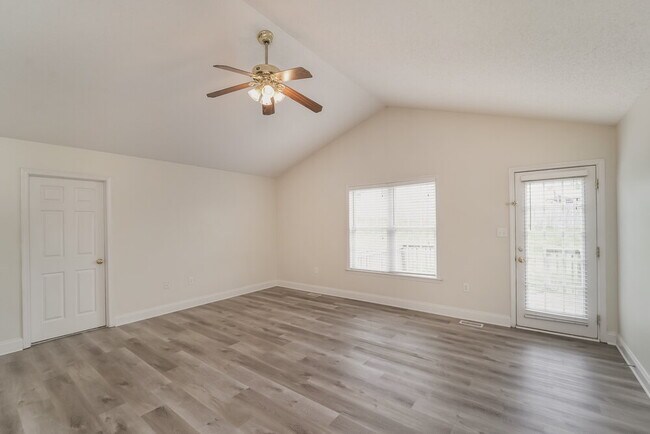 Photo - 4512 Carol Ct