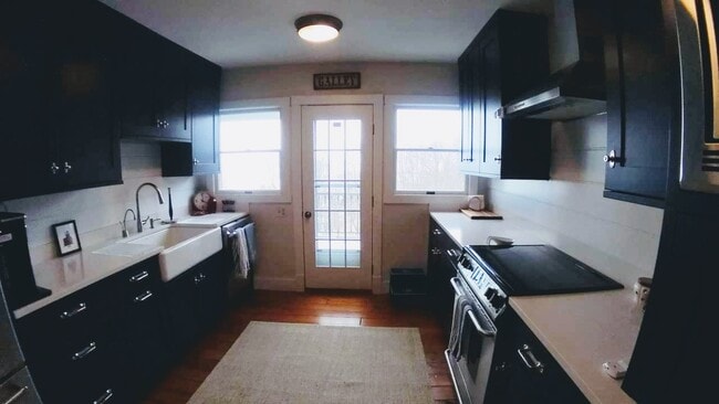 Photo - 2425 Waukazoo Trail