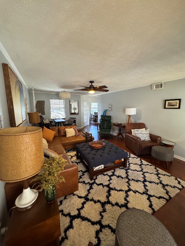 Photo - 128 Cedar Ln