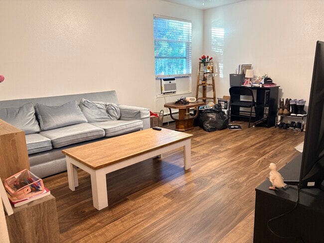 Living room - 375 W 550 N Unit Apartment #4