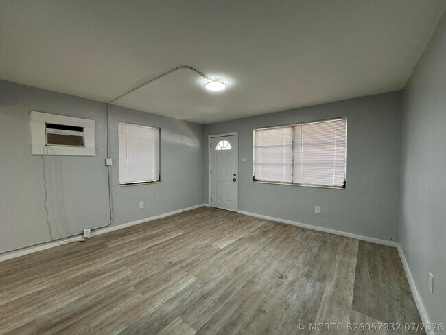 Photo - 304 NW 14th Ave