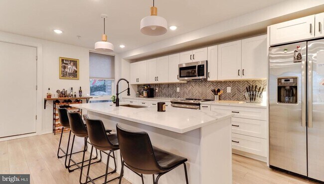 Photo - 1206 N Orianna St Unit 2