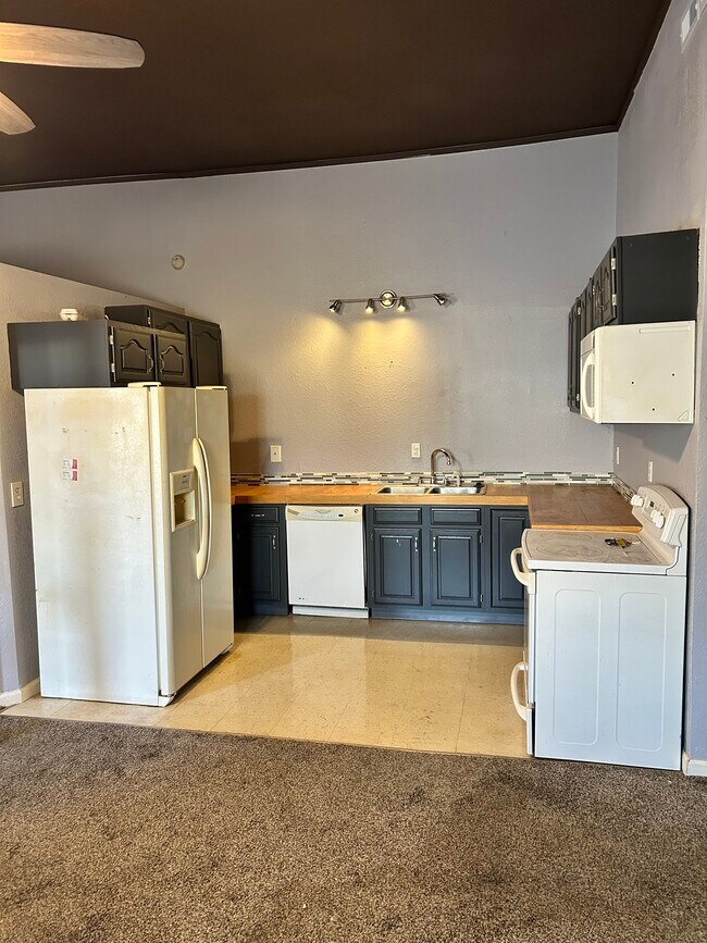 Photo - 324 Washington St Unidad A