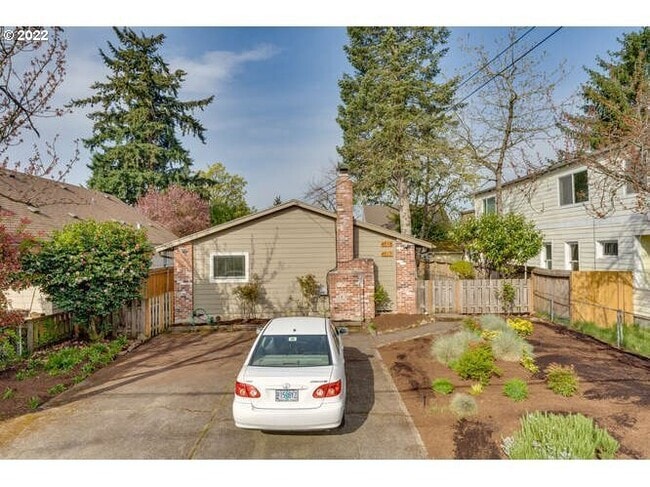 Photo - 4515 SE 70th Ave Unidad 4515 SE 70th Ave