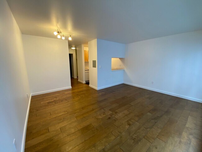 Photo - Bellevue Manor Apartements
