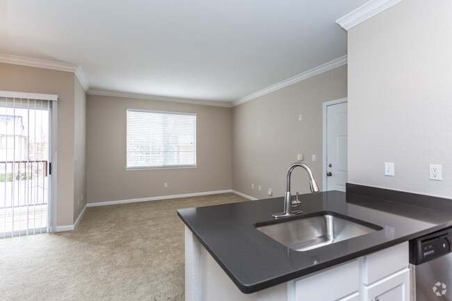 1BR, 1BA - Florence