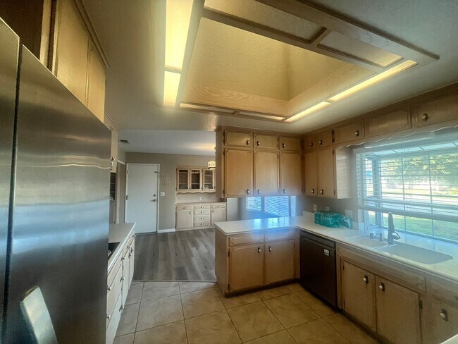 Photo - 189 W Julia Way