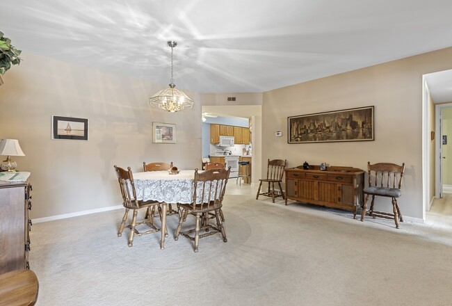 Photo - 5548 Spring Brook Rd Unit 5548