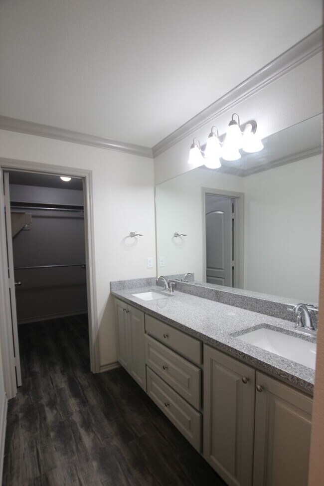 Photo - Beautiful 3 Bedroom 2 Bathroom Townhouse in South Tyler! Unidad 6311