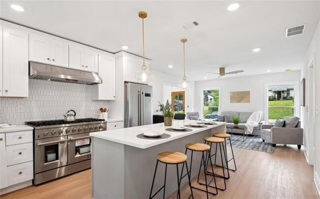 Photo - 1713 North Avenue NW