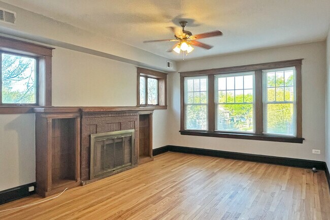 Photo - 730-734 Carpenter Ave.