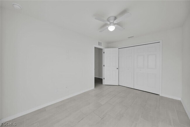 Photo - 614 SW 3rd Ct