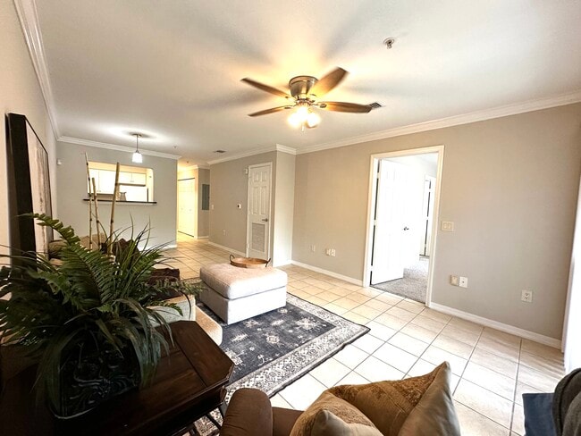 Photo - 4274 Calinda Ln Unidad 246