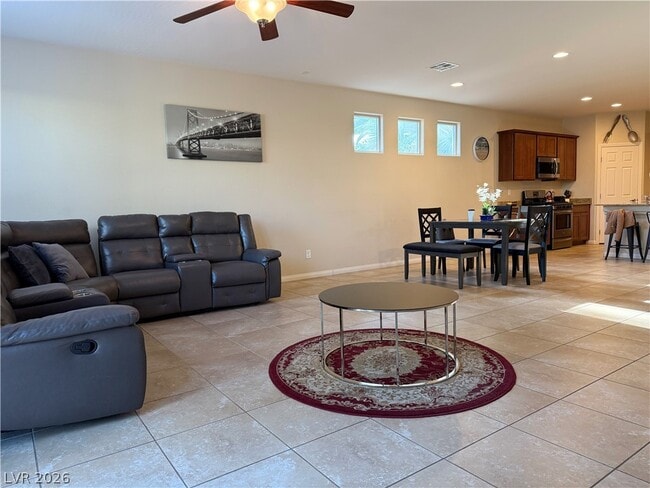 Photo - 3548 E Tompkins Ave