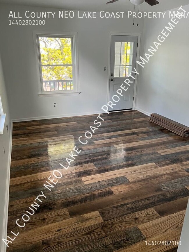 Photo - 2084 Dowd Ave Unit Up