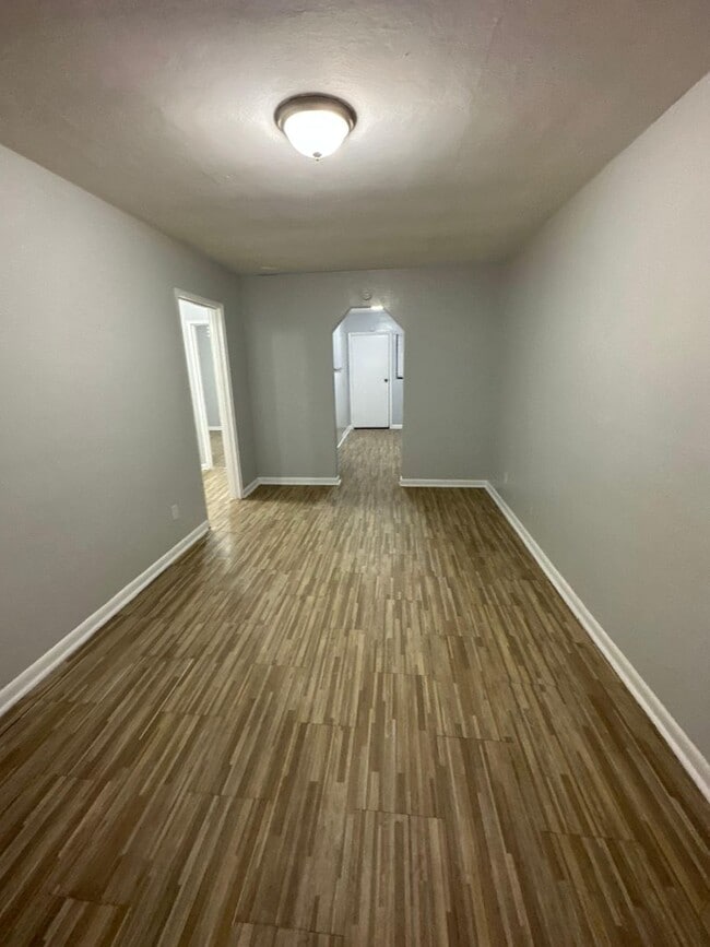 Photo - 2845/2847 W 6th St. Unidad 2847