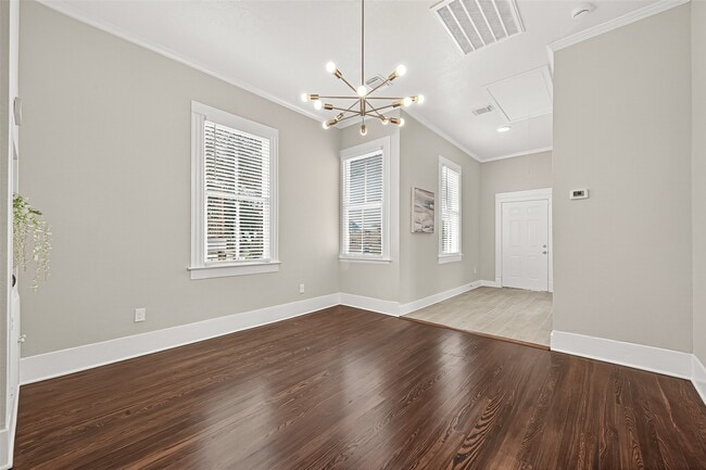 Photo - 1814 33rd St