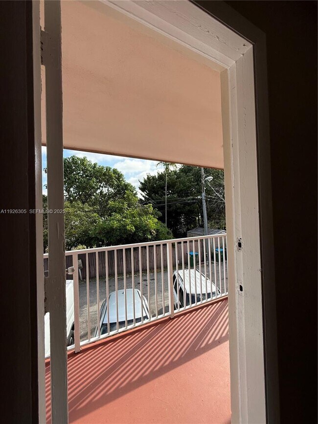 Photo - 2915 Plunkett St Unit 12A