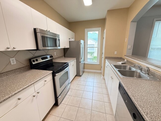 Photo - 2521 Egret Crest Ln