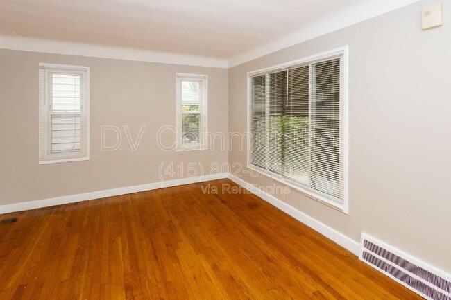 Photo - 19001 Nitra Ave