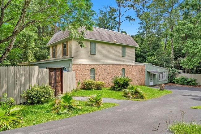 Photo - 3532 Spring Hill Ave