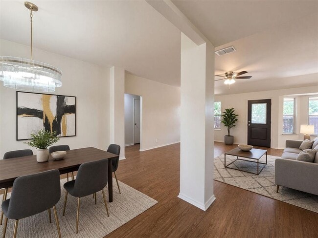 Photo - 11602 Maybach Dr